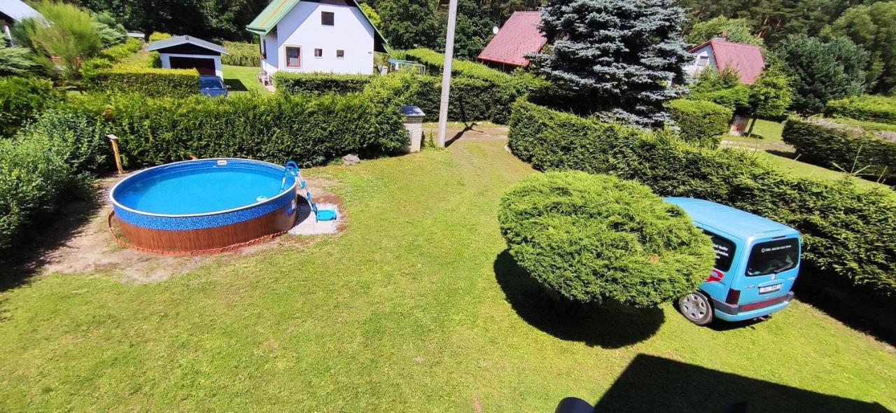 Chata Mareček - v lesní osadě u řeky Lužnice Skalice Exterior foto