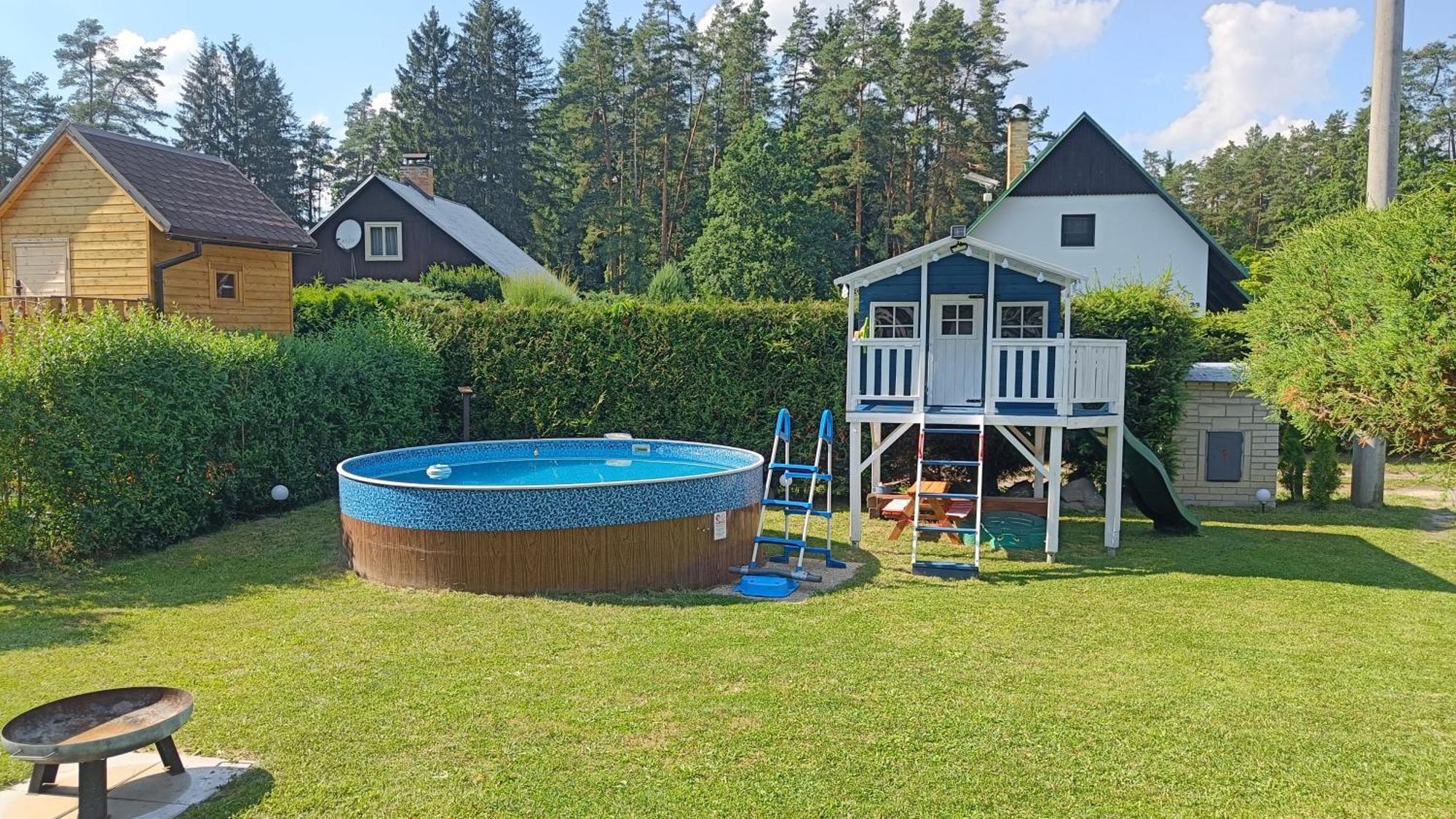 Chata Mareček - v lesní osadě u řeky Lužnice Skalice Exterior foto